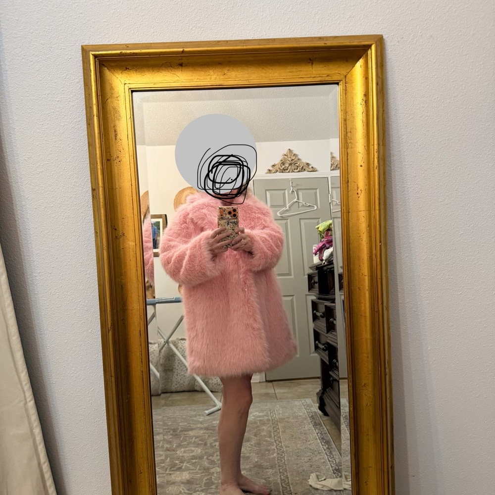 Beautiful Women's Pink Faux Fur Puffer Coat